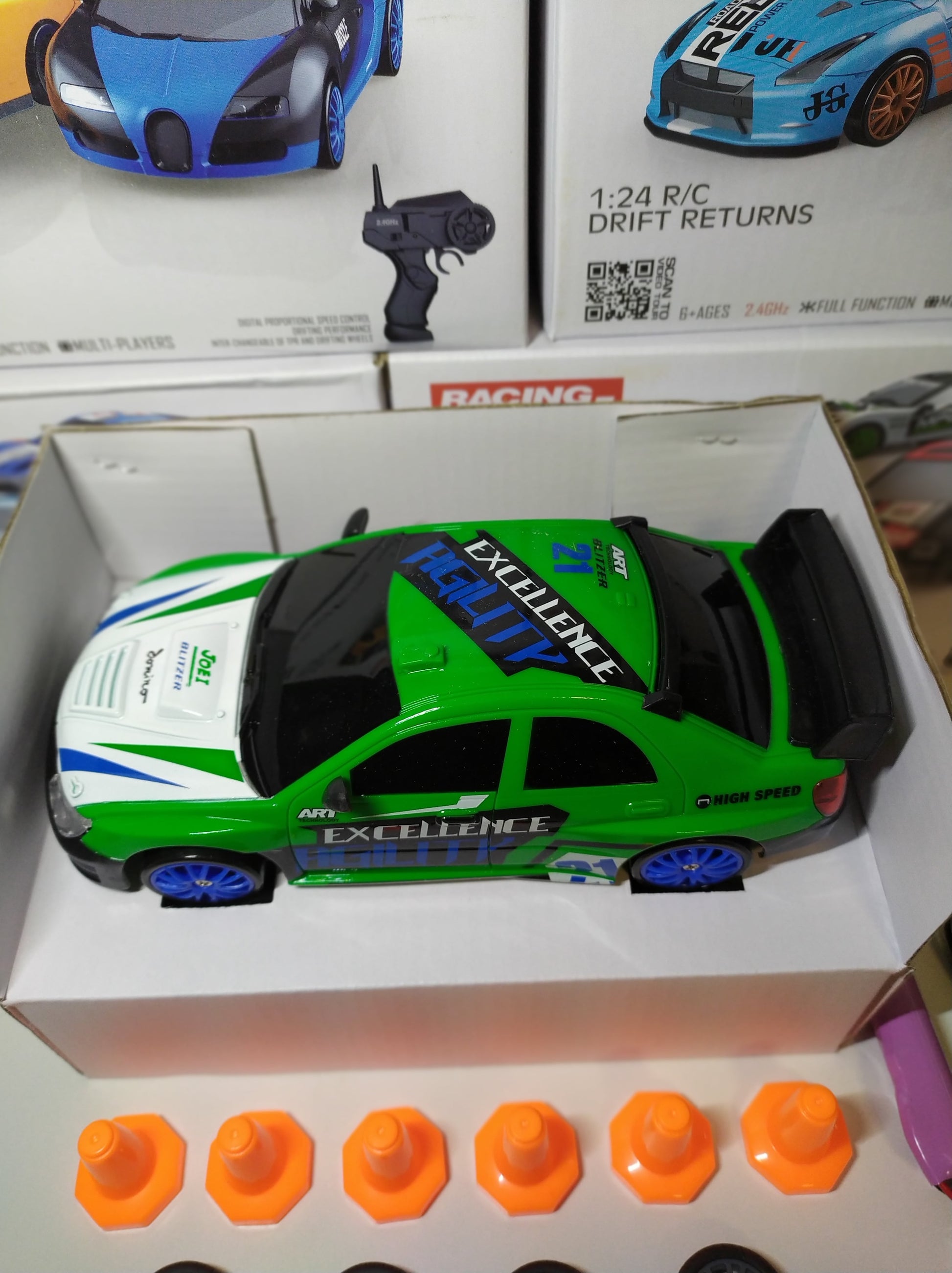 Coche teledirigido drift 1:24 SUBARU - additional image 1